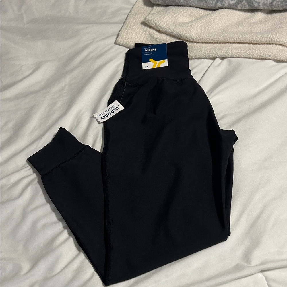 Old Navy Classic Black Leggings